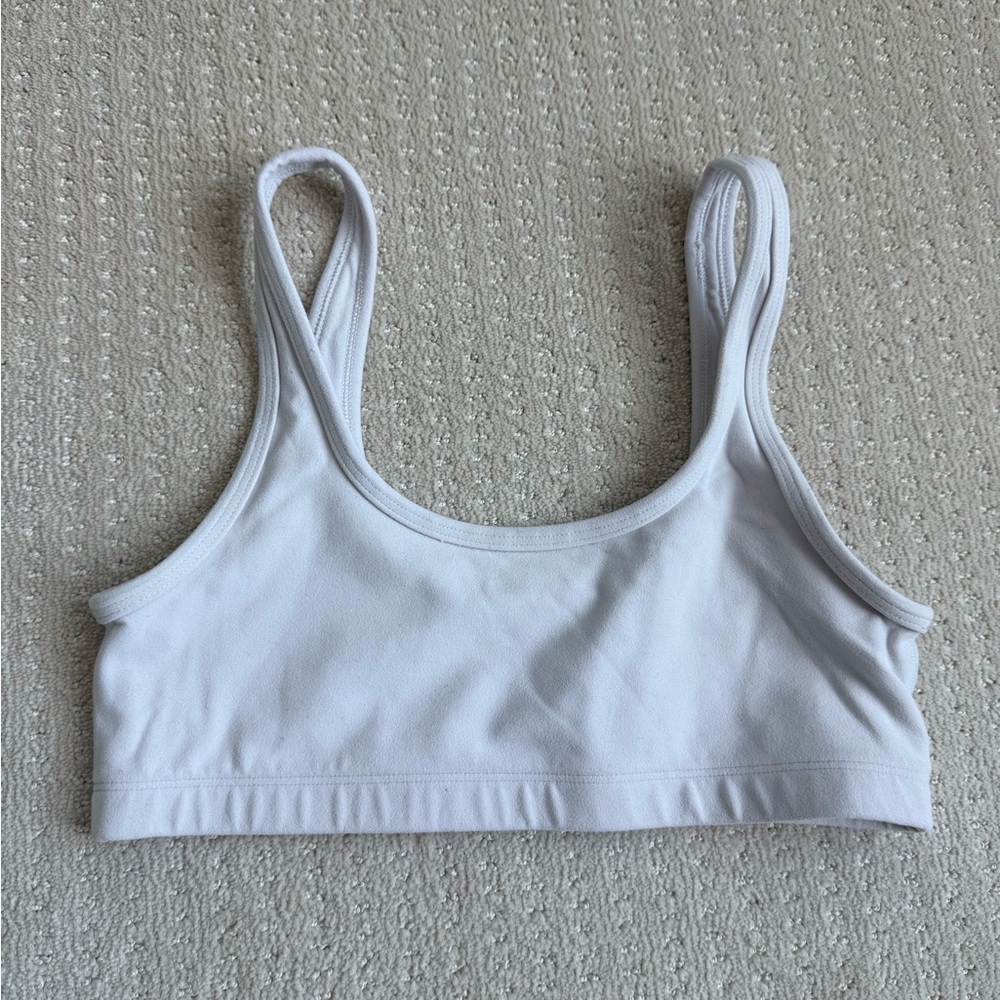 Aritzia TNA Light Lavender/Purple Sports Bra